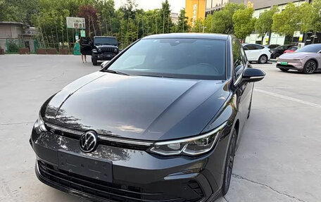 Volkswagen Golf VIII, 2023 год, 1 600 000 рублей, 3 фотография
