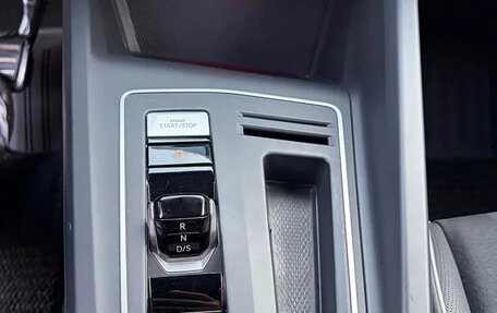 Volkswagen Golf VIII, 2023 год, 1 600 000 рублей, 15 фотография