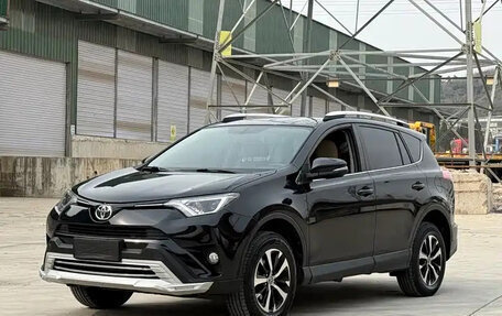 Toyota RAV4, 2018 год, 2 049 003 рублей, 1 фотография