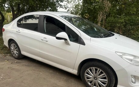Peugeot 408 I рестайлинг, 2012 год, 550 000 рублей, 1 фотография