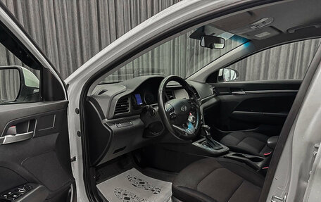 Hyundai Elantra VI рестайлинг, 2019 год, 1 350 000 рублей, 9 фотография