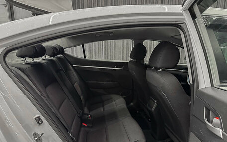 Hyundai Elantra VI рестайлинг, 2019 год, 1 350 000 рублей, 14 фотография