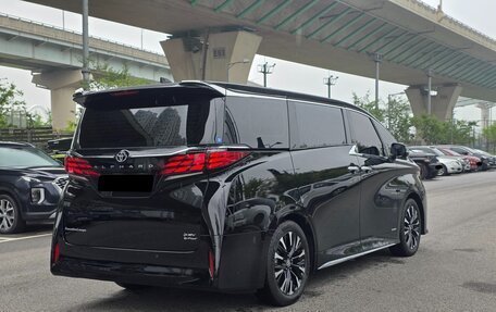 Toyota Alphard, 2024 год, 10 599 000 рублей, 4 фотография