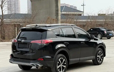 Toyota RAV4, 2018 год, 2 049 003 рублей, 6 фотография
