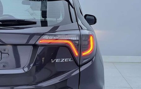 Honda Vezel, 2022 год, 1 274 400 рублей, 10 фотография