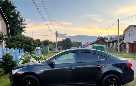 Chevrolet Cruze II, 2010 год, 450 000 рублей, 5 фотография