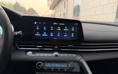 Hyundai Elantra, 2023 год, 1 340 000 рублей, 8 фотография