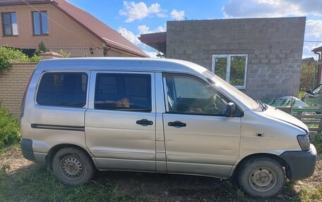 Toyota Lite Ace IV, 2001 год, 450 000 рублей, 6 фотография