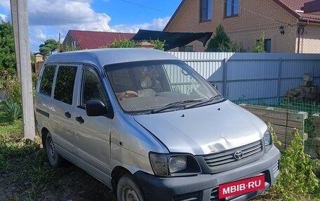Toyota Lite Ace IV, 2001 год, 450 000 рублей, 7 фотография
