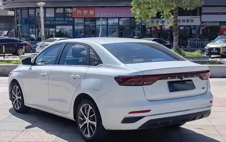 Geely Emgrand, 2022 год, 1 040 000 рублей, 6 фотография