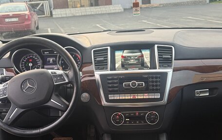Mercedes-Benz GL-Класс, 2014 год, 2 700 000 рублей, 11 фотография