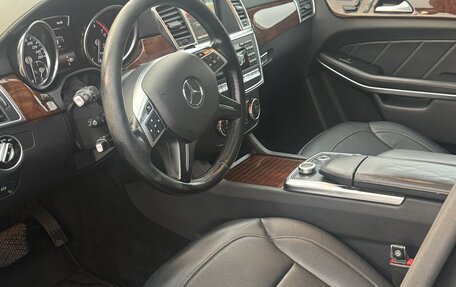 Mercedes-Benz GL-Класс, 2014 год, 2 700 000 рублей, 9 фотография