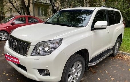 Toyota Land Cruiser Prado 150 рестайлинг 2, 2011 год, 2 950 000 рублей, 3 фотография
