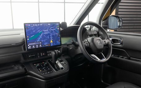 Honda Stepwgn, 2023 год, 3 199 000 рублей, 11 фотография