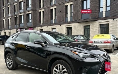 Lexus NX I, 2018 год, 3 000 000 рублей, 8 фотография