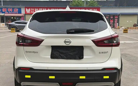 Nissan Qashqai, 2023 год, 1 450 000 рублей, 5 фотография