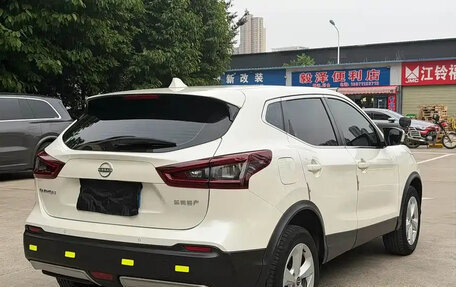 Nissan Qashqai, 2023 год, 1 450 000 рублей, 6 фотография