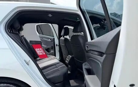 Volkswagen Golf VIII, 2022 год, 1 839 000 рублей, 13 фотография