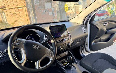 Hyundai ix35 I рестайлинг, 2012 год, 1 100 000 рублей, 6 фотография
