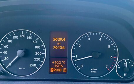 Mercedes-Benz A-Класс, 2012 год, 1 000 000 рублей, 8 фотография