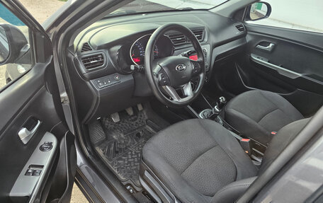 KIA Rio III рестайлинг, 2015 год, 586 000 рублей, 10 фотография