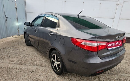 KIA Rio III рестайлинг, 2015 год, 586 000 рублей, 4 фотография