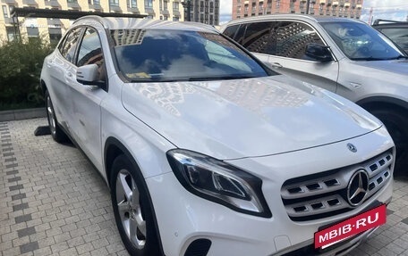 Mercedes-Benz GLA, 2018 год, 2 200 000 рублей, 3 фотография