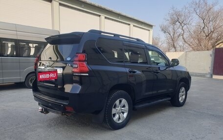 Toyota Land Cruiser Prado 150 рестайлинг 2, 2018 год, 4 150 000 рублей, 4 фотография