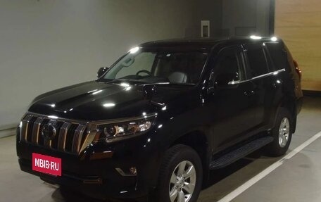 Toyota Land Cruiser Prado 150 рестайлинг 2, 2018 год, 4 150 000 рублей, 8 фотография