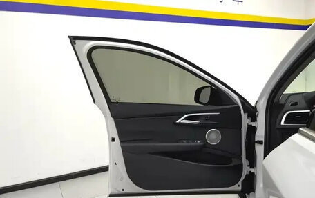 BMW 1 серия, 2023 год, 1 740 000 рублей, 4 фотография