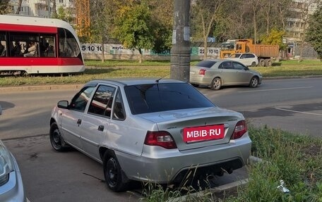 Daewoo Nexia I рестайлинг, 2012 год, 99 000 рублей, 3 фотография