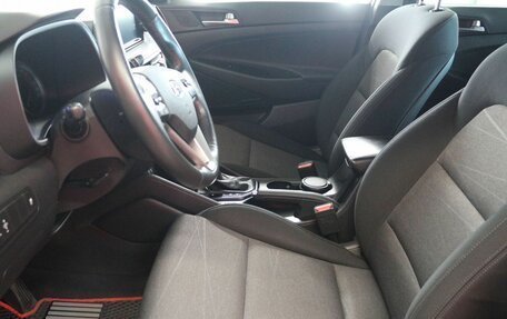 Hyundai Tucson III, 2019 год, 2 000 000 рублей, 14 фотография