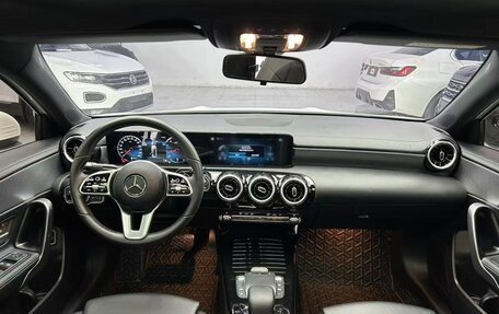 Mercedes-Benz A-Класс, 2022 год, 1 900 633 рублей, 7 фотография