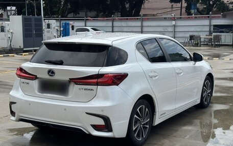 Lexus CT I рестайлинг, 2021 год, 1 913 000 рублей, 4 фотография