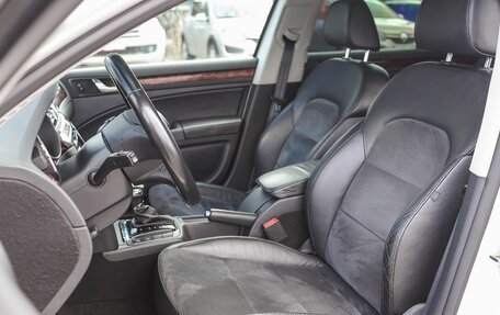 Skoda Superb III рестайлинг, 2012 год, 949 000 рублей, 9 фотография