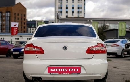 Skoda Superb III рестайлинг, 2012 год, 949 000 рублей, 6 фотография