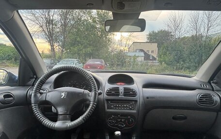 Peugeot 206, 2009 год, 235 000 рублей, 10 фотография