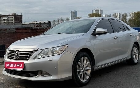 Toyota Camry, 2014 год, 1 600 000 рублей, 3 фотография