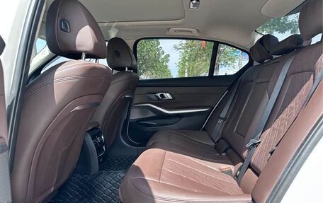 BMW 3 серия, 2023 год, 3 340 000 рублей, 10 фотография