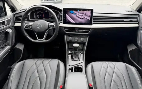 Volkswagen Tiguan II, 2023 год, 2 519 700 рублей, 7 фотография