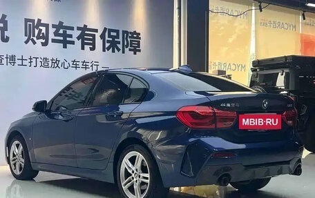 BMW 1 серия, 2022 год, 1 490 000 рублей, 5 фотография
