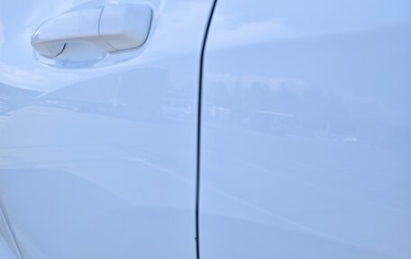 Toyota Land Cruiser Prado 150 рестайлинг 2, 2014 год, 3 400 000 рублей, 11 фотография