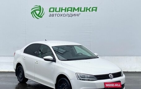 Volkswagen Jetta VI, 2013 год, 845 000 рублей, 3 фотография