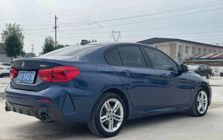 BMW 1 серия, 2022 год, 1 290 000 рублей, 4 фотография