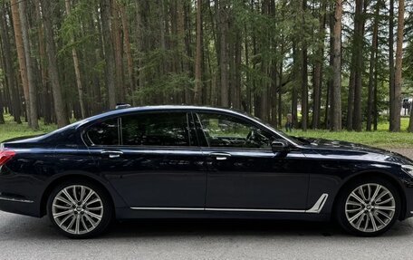 BMW 7 серия, 2015 год, 2 950 000 рублей, 2 фотография