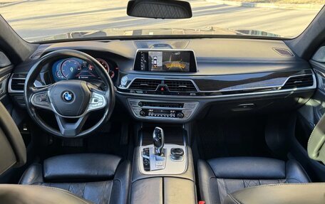 BMW 7 серия, 2015 год, 2 950 000 рублей, 11 фотография