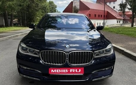BMW 7 серия, 2015 год, 2 950 000 рублей, 9 фотография