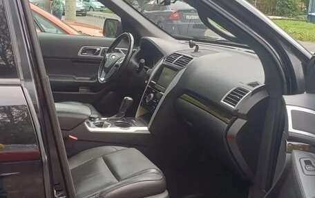 Ford Explorer VI, 2014 год, 2 250 000 рублей, 11 фотография