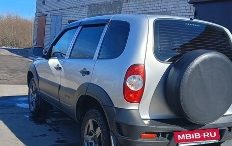 Chevrolet Niva I рестайлинг, 2019 год, 739 000 рублей, 6 фотография