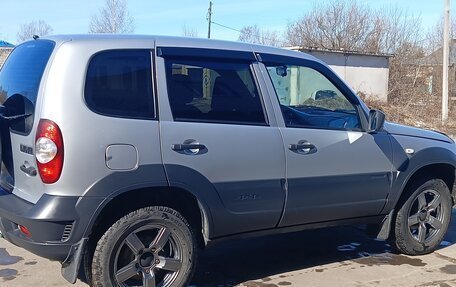 Chevrolet Niva I рестайлинг, 2019 год, 739 000 рублей, 13 фотография
